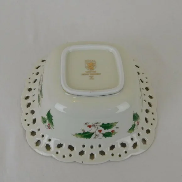 Pierced Treat Bowl Square Gold Trim Royal Limited Holly Holiday Christmas Japan - Picture 6 of 10